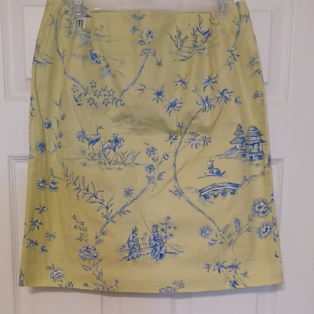 Talbots Sz 10, Muted Lime Green, Toile Print, A-Line Skirt. Fully Lined